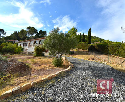 Maison - 197 m² - 7 pièces