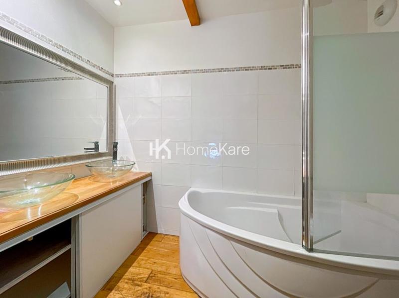 Maison de ville - 210 m² - 5 pièces