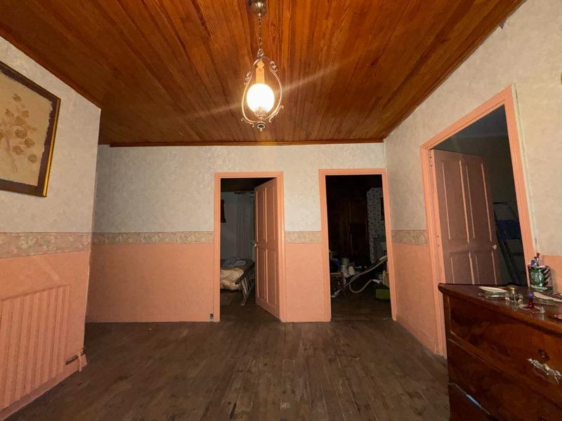 Maison - 257 m² - 11 pièces