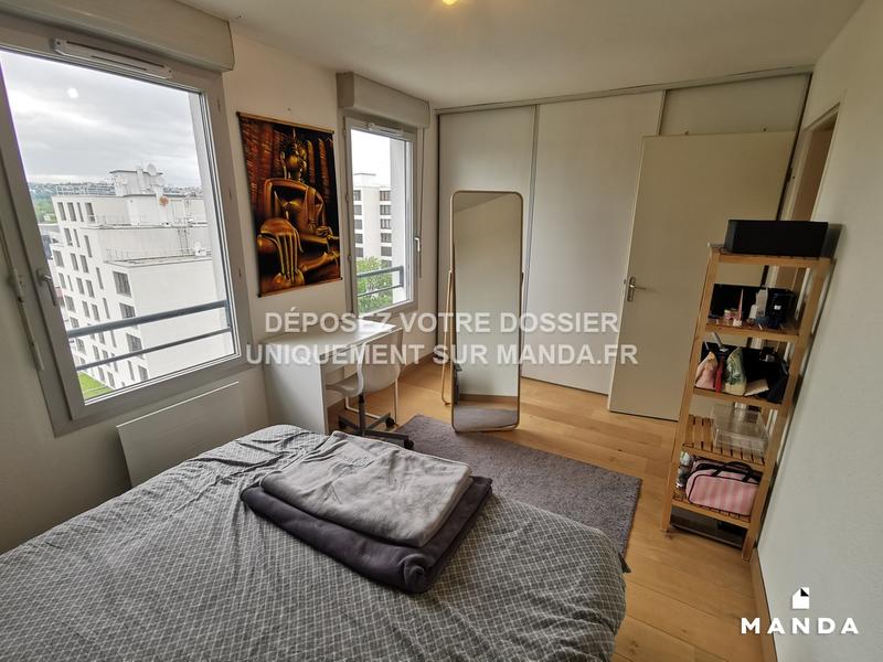 Chambre - 14 m² - 4 pièces