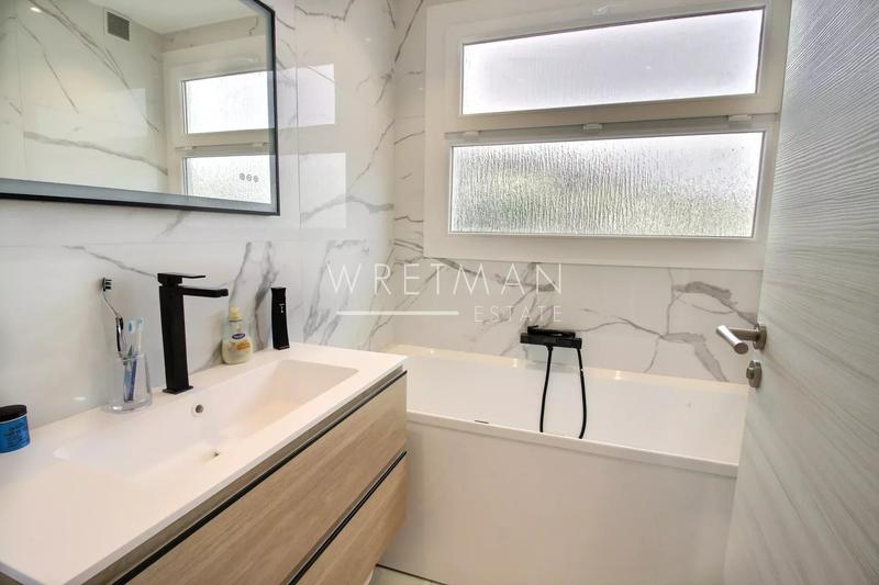 Appartement - 119 m² - 5 pièces