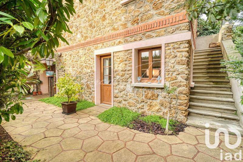 Maison - 156 m² - 4 pièces