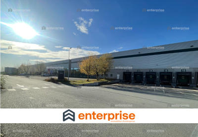 Entrepôt - 16 327 m²