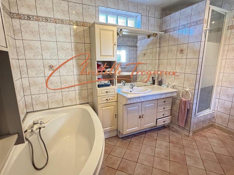 Maison de village - 120 m² - 5 pièces