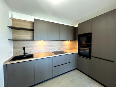 Appartement - 88 m² - 4 pièces