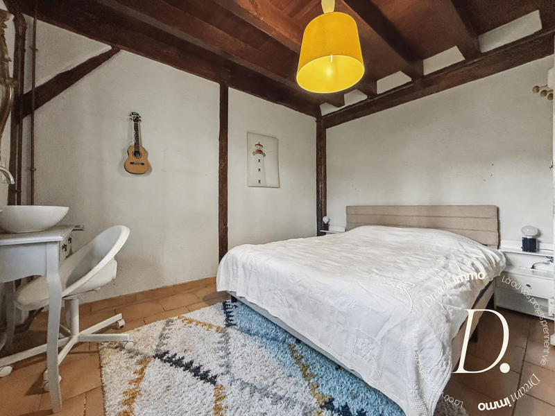 Maison ancienne - 250 m² - 9 pièces