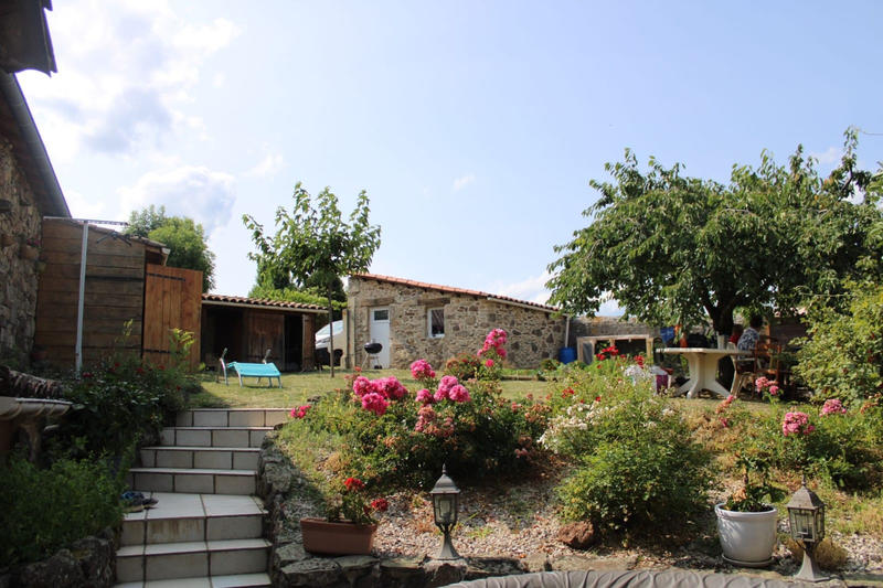 Maison - 200 m² - 9 pièces