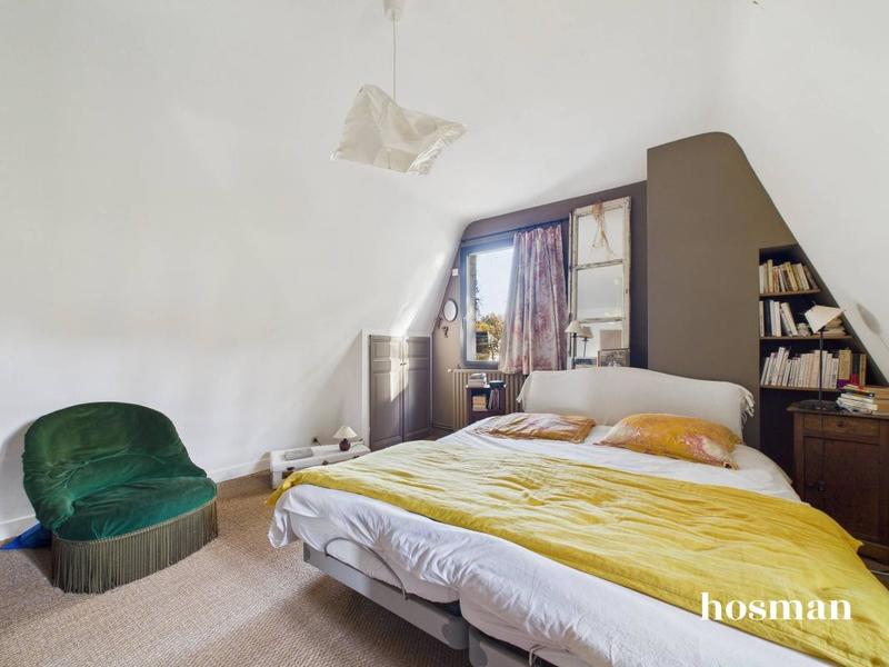 Maison - 166 m² - 8 pièces