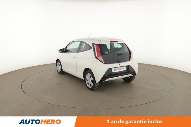 Toyota Aygo 1.0 Vvt-i X-Play 3p 69 ch