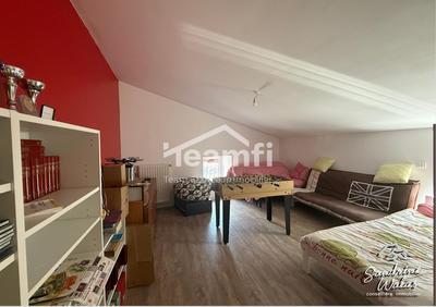 Maison - 151 m² - 6 pièces