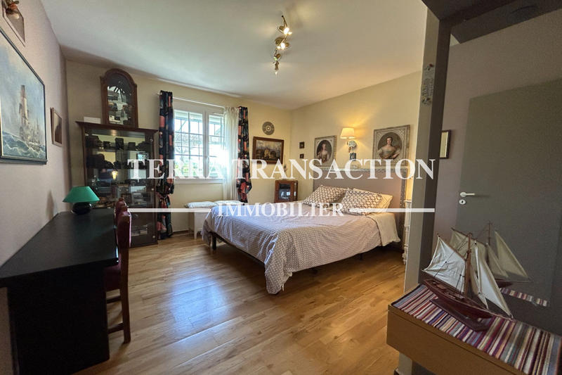 Villa - 174 m² - 6 pièces