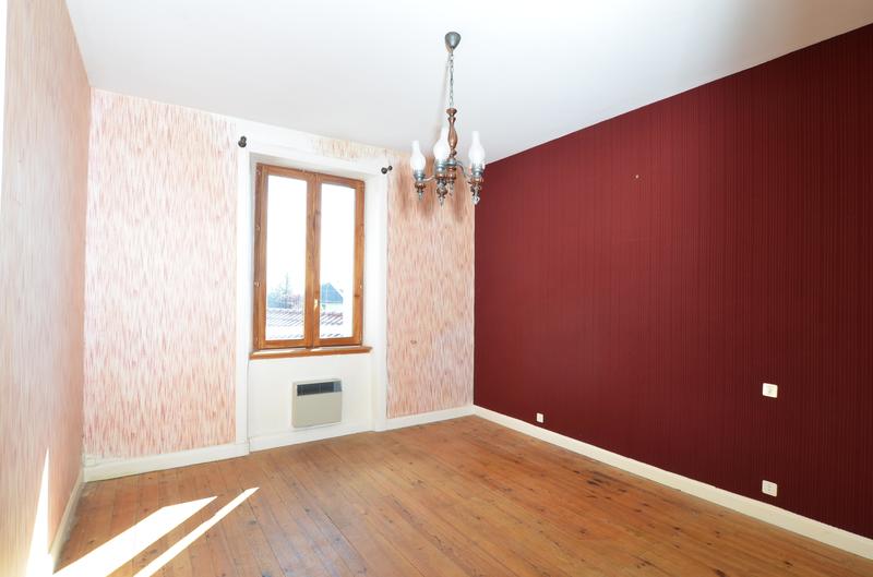 Maison - 241 m² - 10 pièces