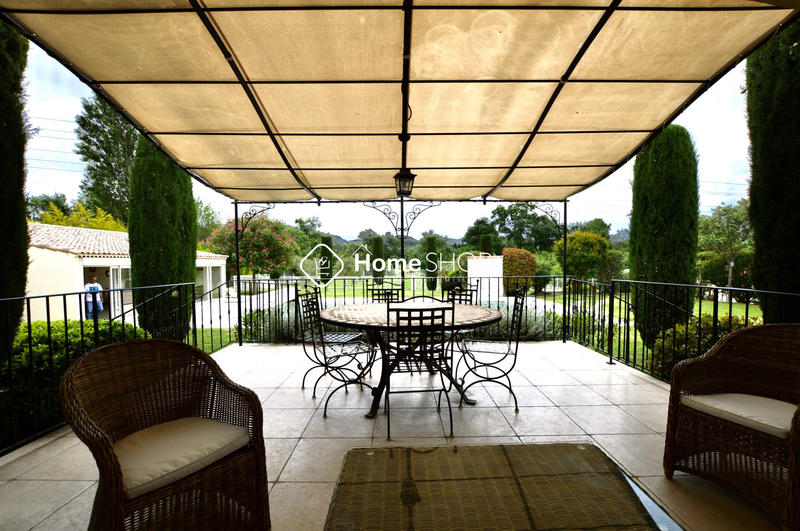 Mas - 510 m² - 10 pièces