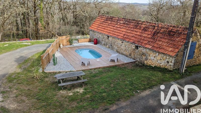 Maison - 97 m² - 5 pièces