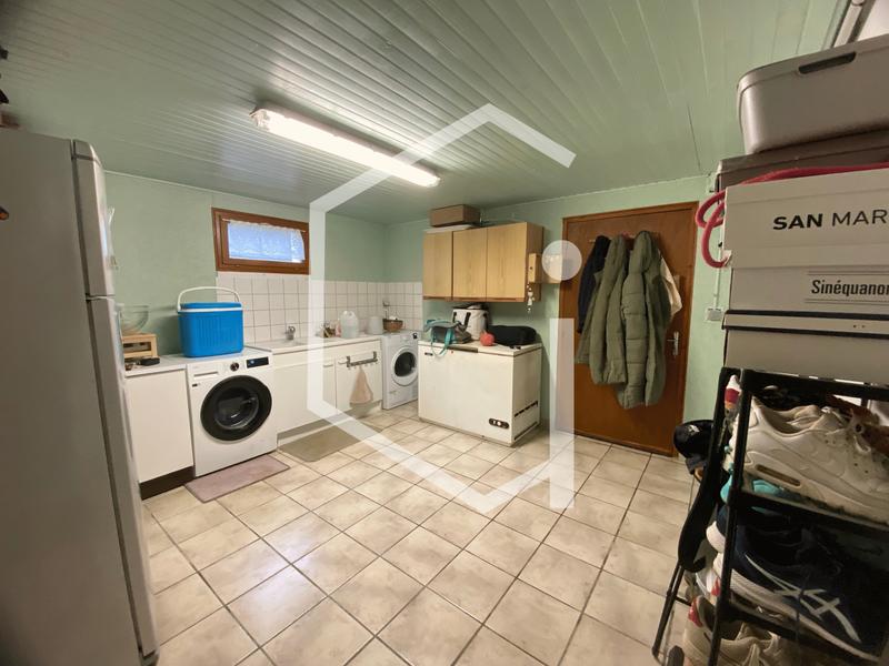 Maison - 170 m² - 6 pièces