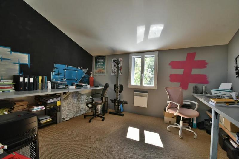 Mas - 296 m² - 8 pièces