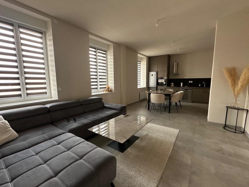 Appartement - 96 m² - 4 pièces