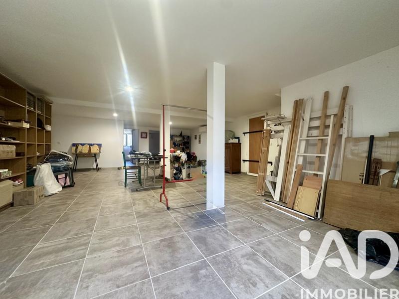 Maison - 211 m² - 6 pièces