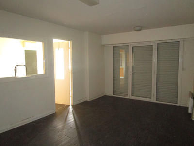 Local commercial - 640 m²