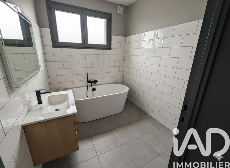 Maison - 74 m² - 4 pièces