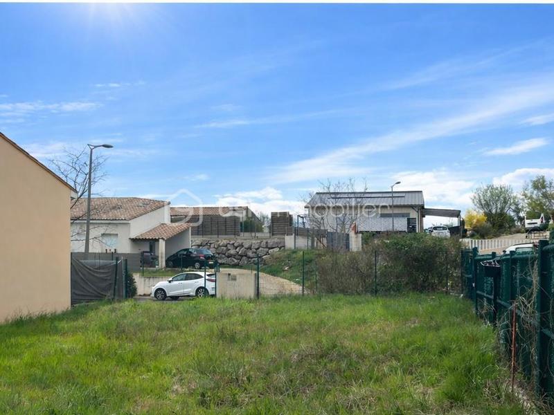 Terrain constructible - 226 m²