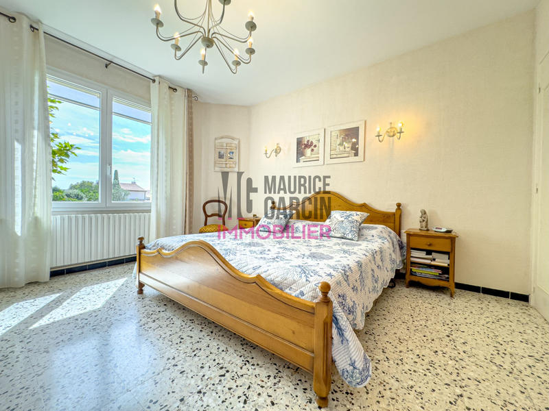 Maison - 184 m² - 5 pièces