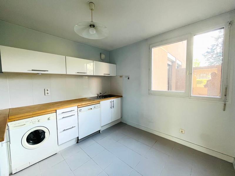 Appartement - 77 m² - 3 pièces