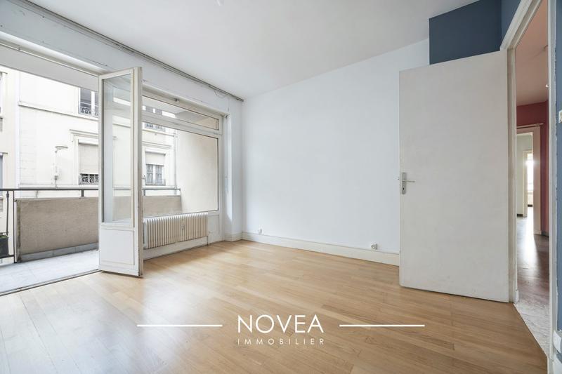 Appartement - 135 m² - 6 pièces