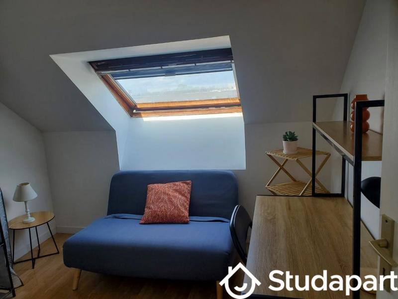 Chambre - 9 m² - 1 pièce