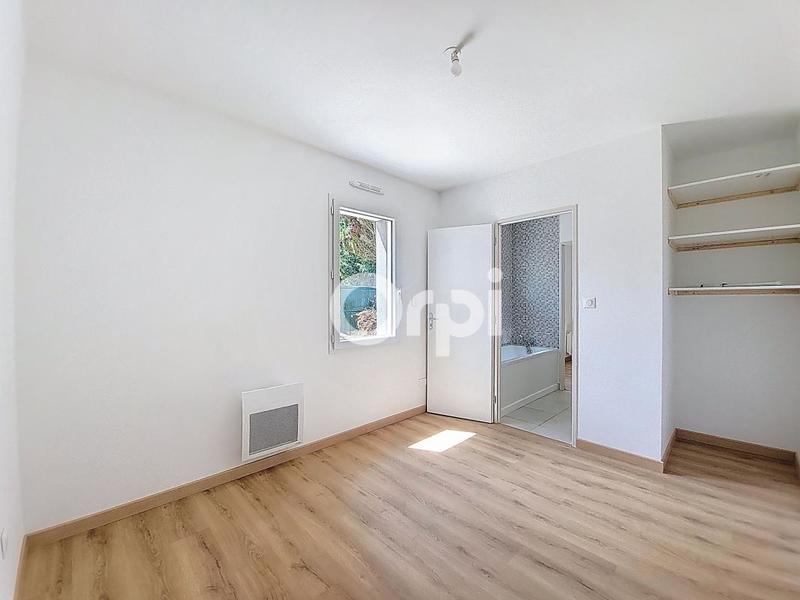 Maison - 97 m² - 4 pièces