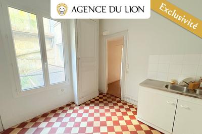 Immeuble - 231 m² - 8 pièces