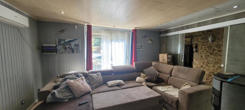 Maison - 200 m² - 5 pièces