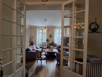 Maison ancienne - 342 m² - 10 pièces