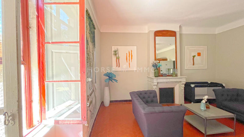 Bastide - 600 m² - 20 pièces