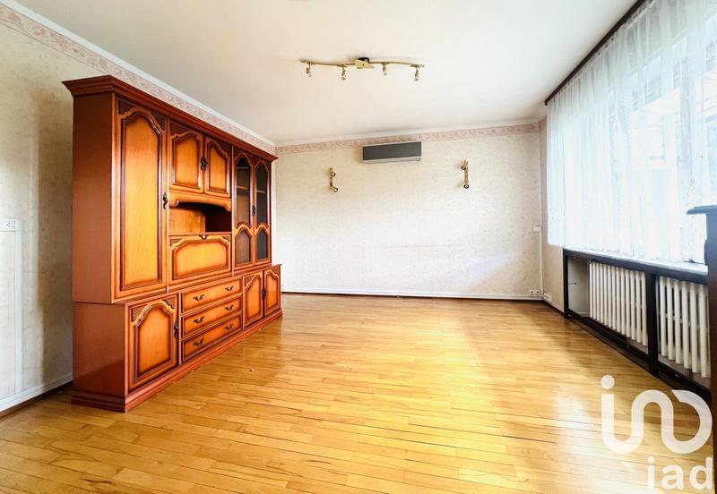 Maison - 188 m² - 8 pièces