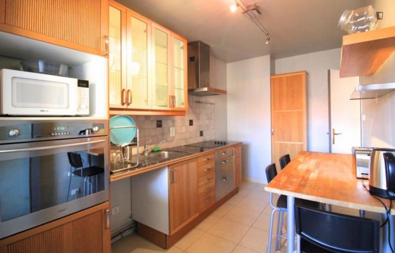 Chambre - 30 m² - 4 pièces