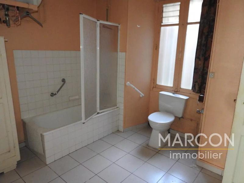 Maison - 130 m² - 7 pièces