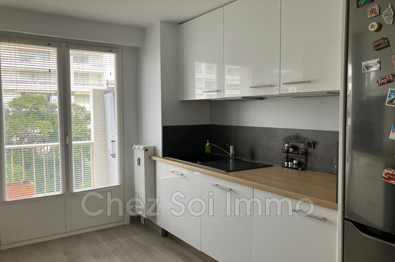 Appartement - 70 m² - 3 pièces