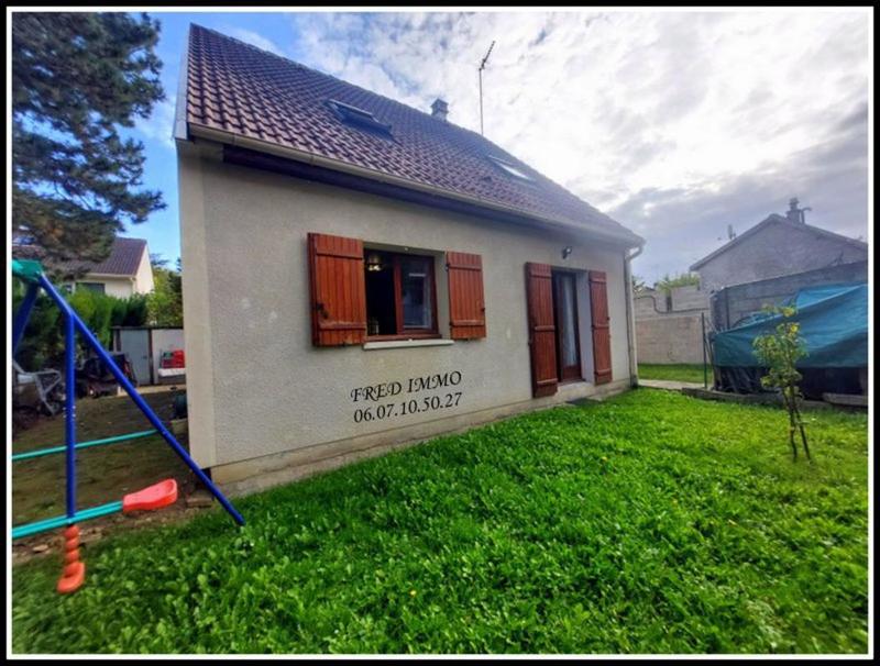 Maison - 95 m² - 5 pièces