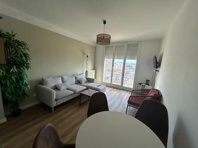 Appartement - 65 m² - 1 pièce