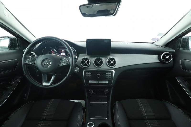 Mercedes Gla 250 Sensation 7g-Dct 211 ch