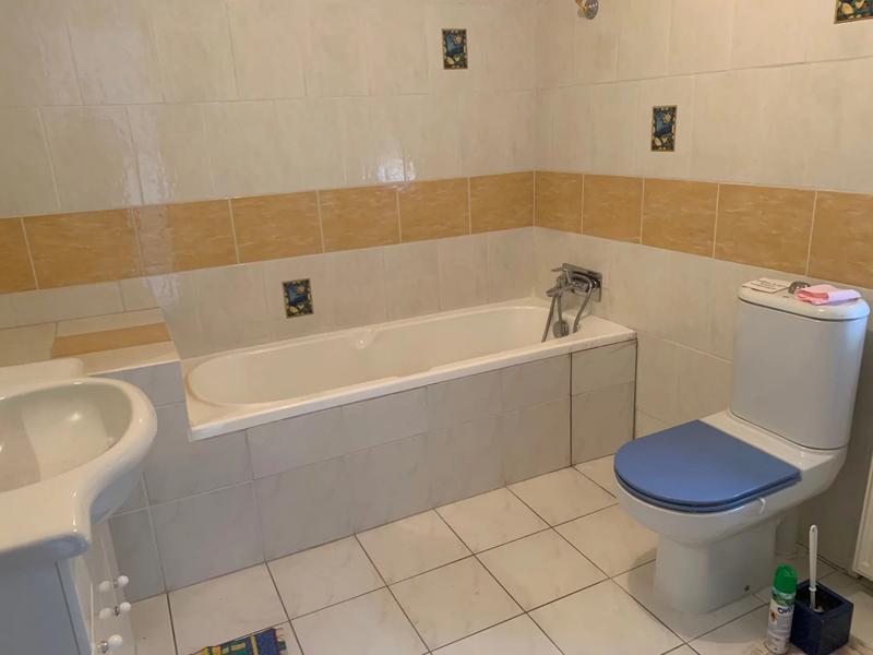 Maison - 170 m² - 7 pièces