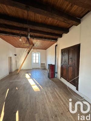 Maison de village - 94 m² - 4 pièces