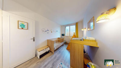 Appartement - 79 m² - 5 pièces