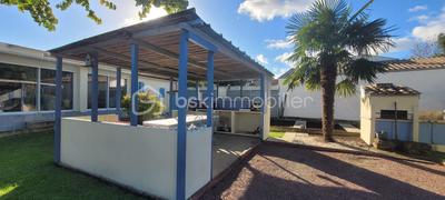 Maison - 98 m² - 6 pièces