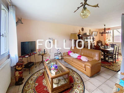 Maison - 113 m² - 5 pièces