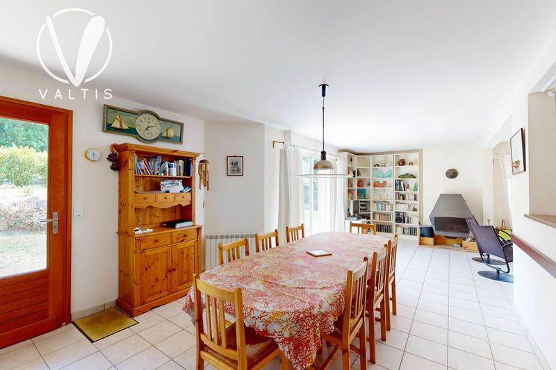 Maison - 120 m² - 6 pièces