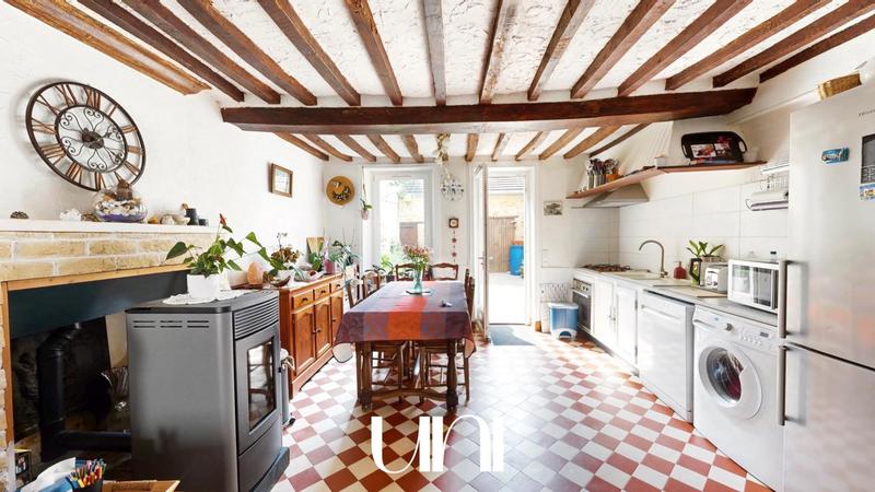 Maison en pierre - 92 m² - 5 pièces