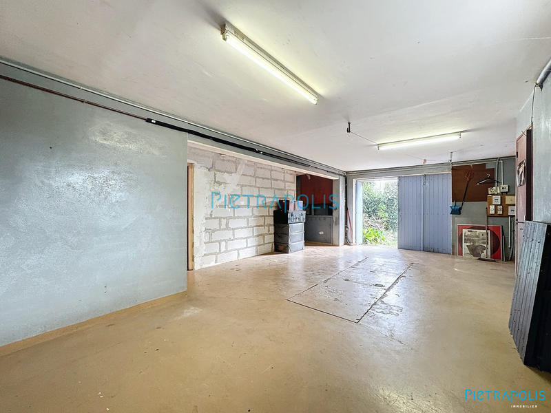 Appartement - 100 m² - 3 pièces