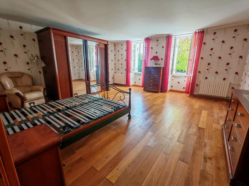 Maison - 151 m² - 3 pièces